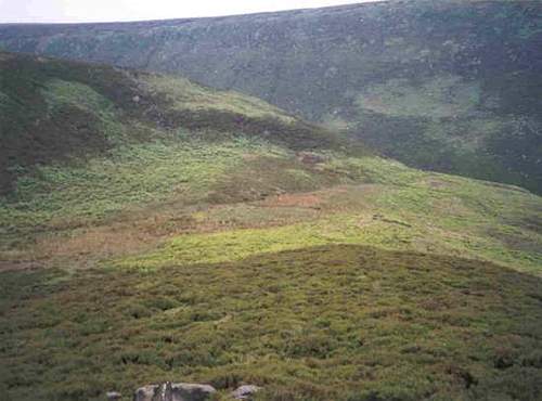 Western side of Clough Edge from Sykes Moor